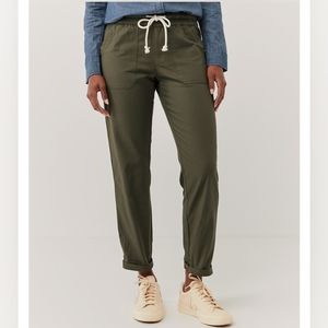 Pact Woven Twill Roll Up Pant